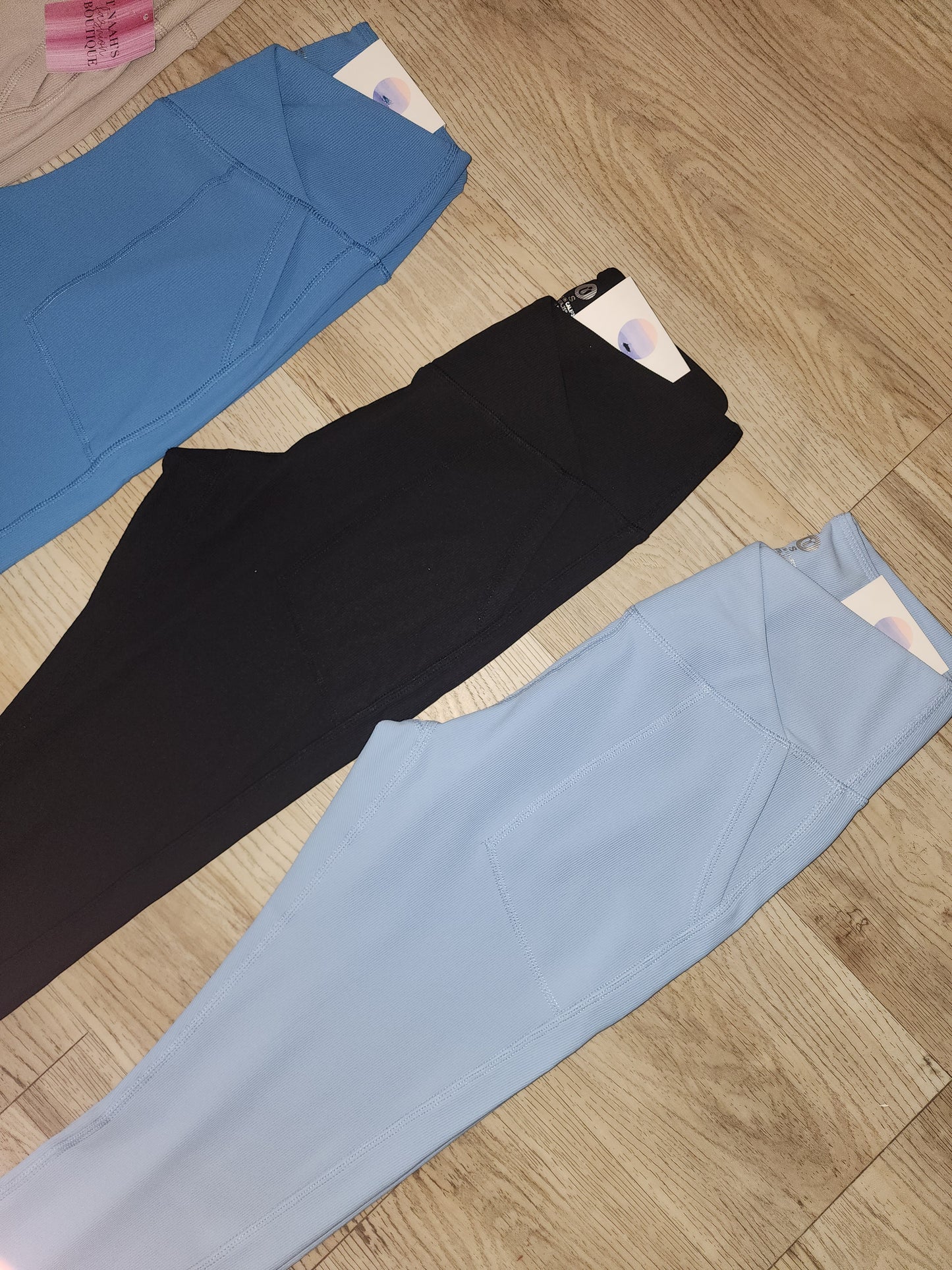 Vivid Sculpt Leggings