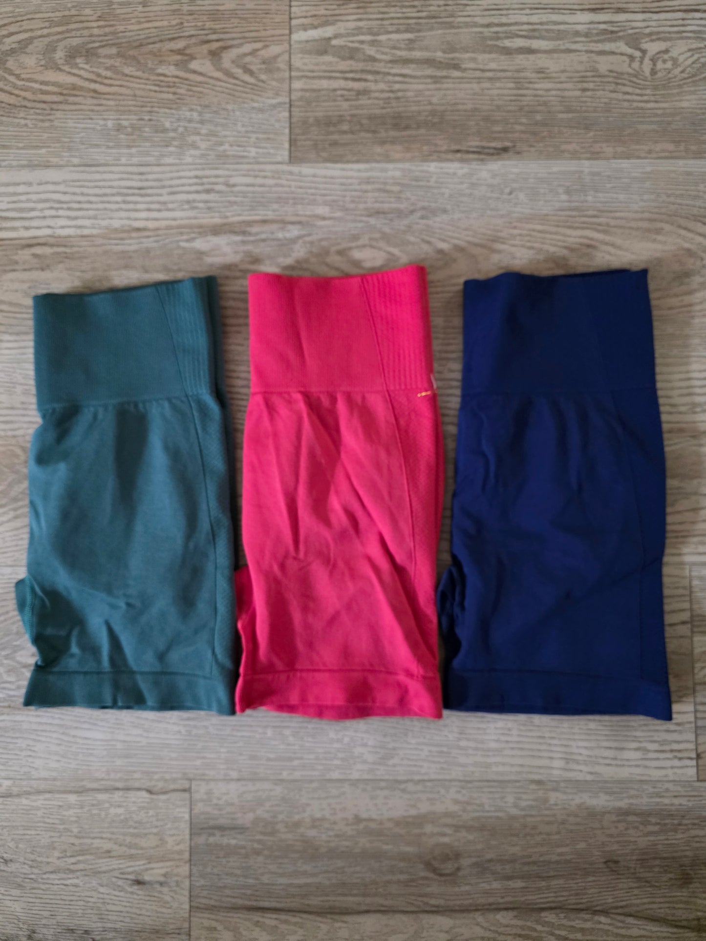 Booty Sculpt Biker Shorts-Ribbed