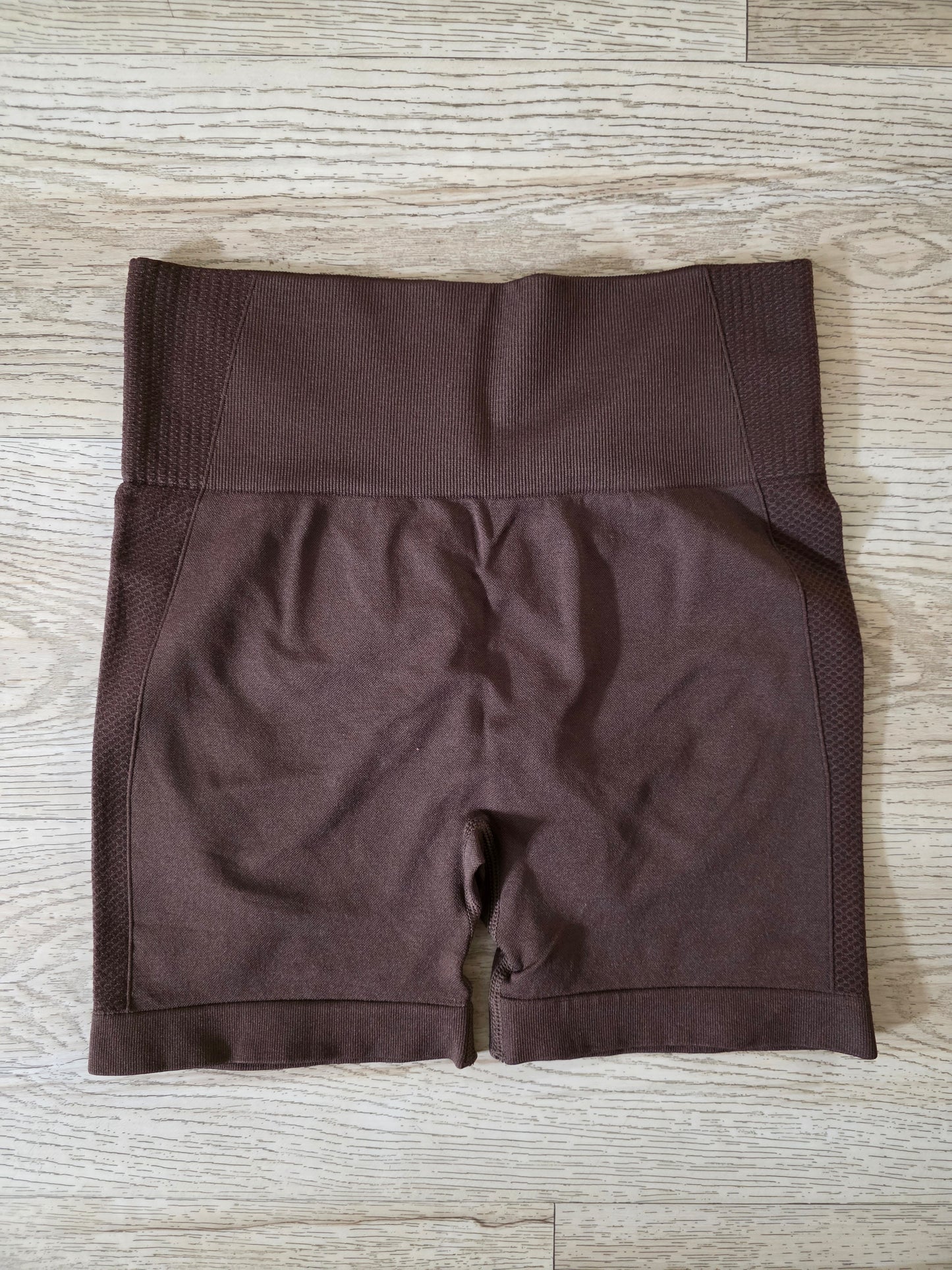 Booty Sculpt Biker Shorts-Ribbed